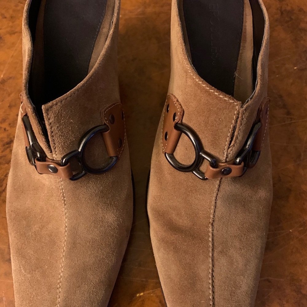 Aerosoles Tan Suede Clogs, 10M